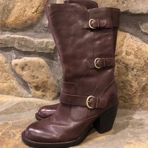 Born Boots Like New Beautiful Brown Leather Color Women’s Size 8